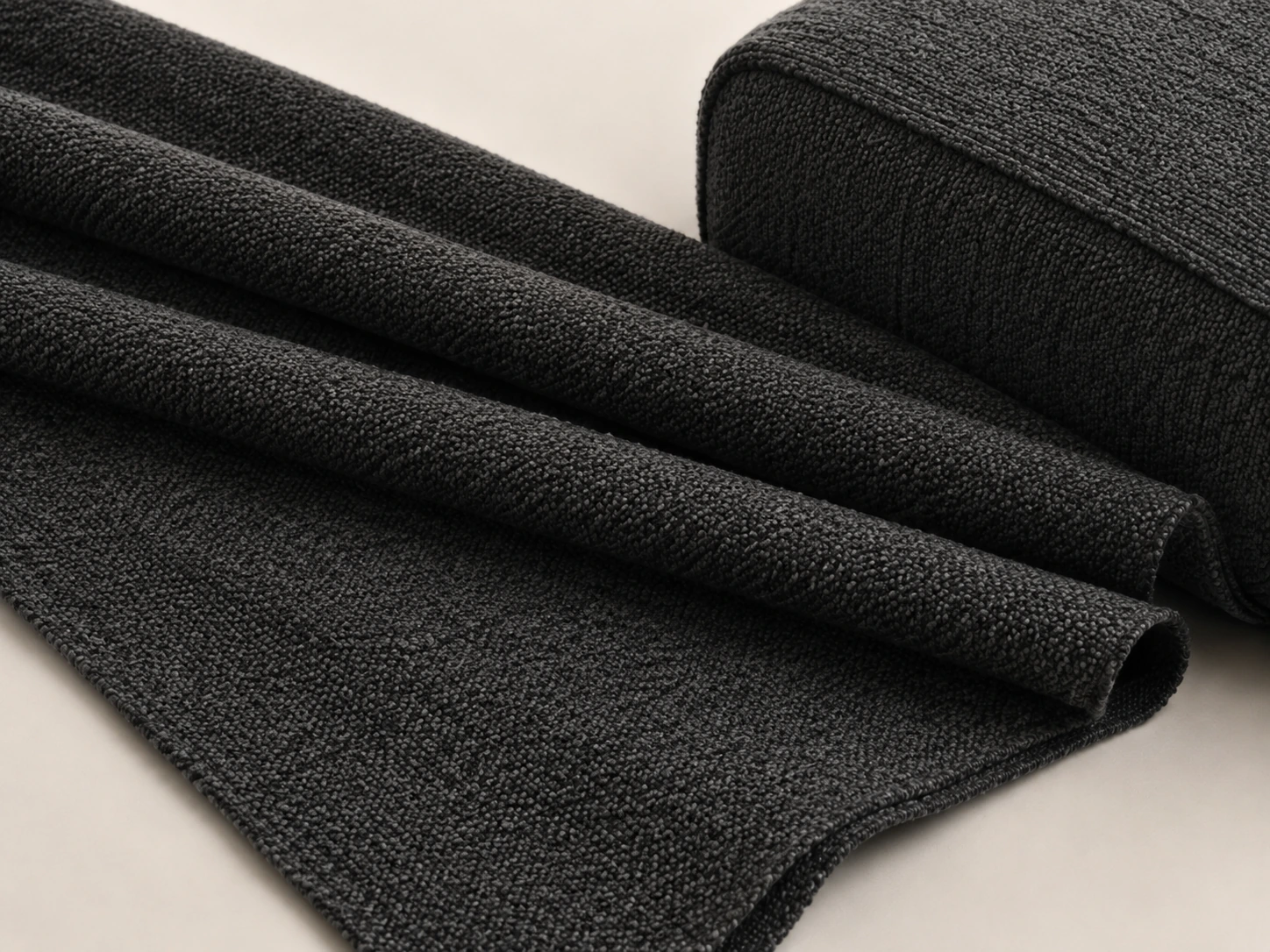 Boucle · Antracit